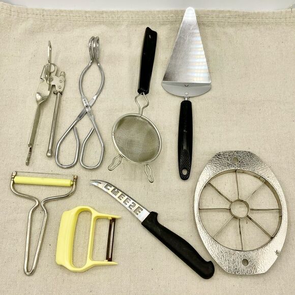 Vintage Ecko Various Small Kitchen Gadget Charcuterie Cheese Tool 8 Piece Bundle - Picture 3 of 16